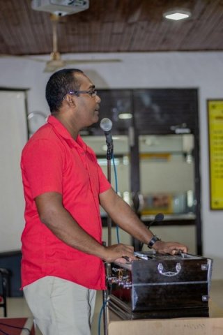 An entertainment program for the good mental health of the elderly community in Homagama (2023-07-06)